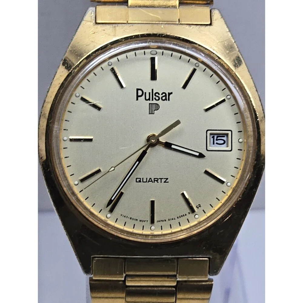 Vintage Pulsar by Seiko Y147 8049 Mens Gold Tone Date Quartz Watch New Battery